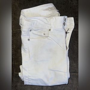 American Eagle White Flare Jeans!